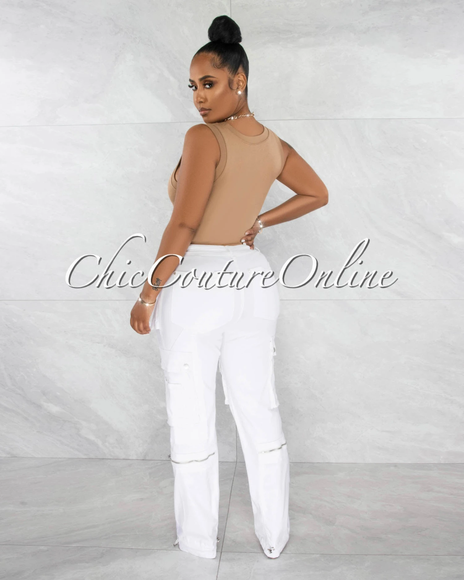 Madison Off-White Silver Accents Wide Cargo Pants - Image 3