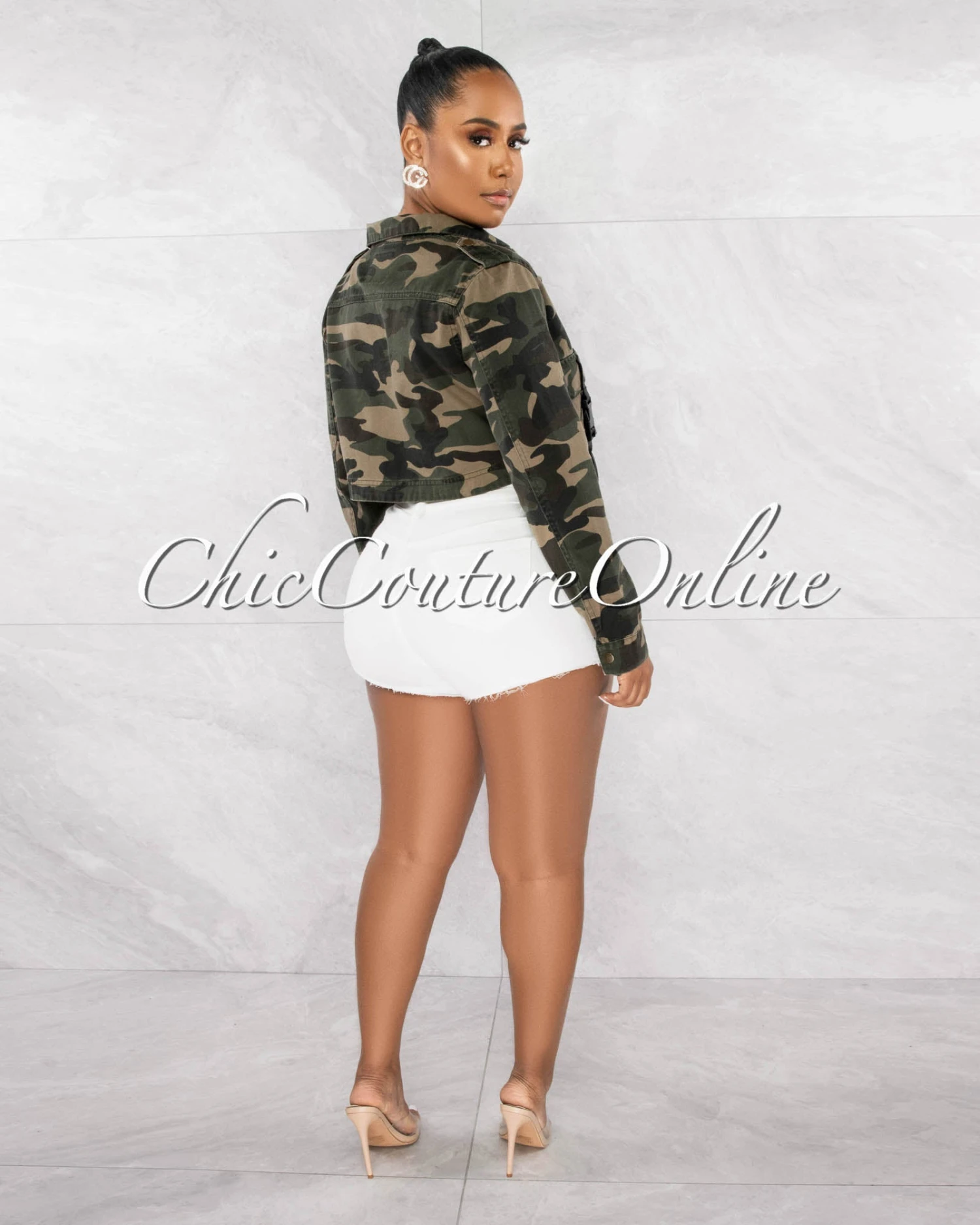 Peesar Camo Black Buckles Accent Crop Denim Jacket - Image 4